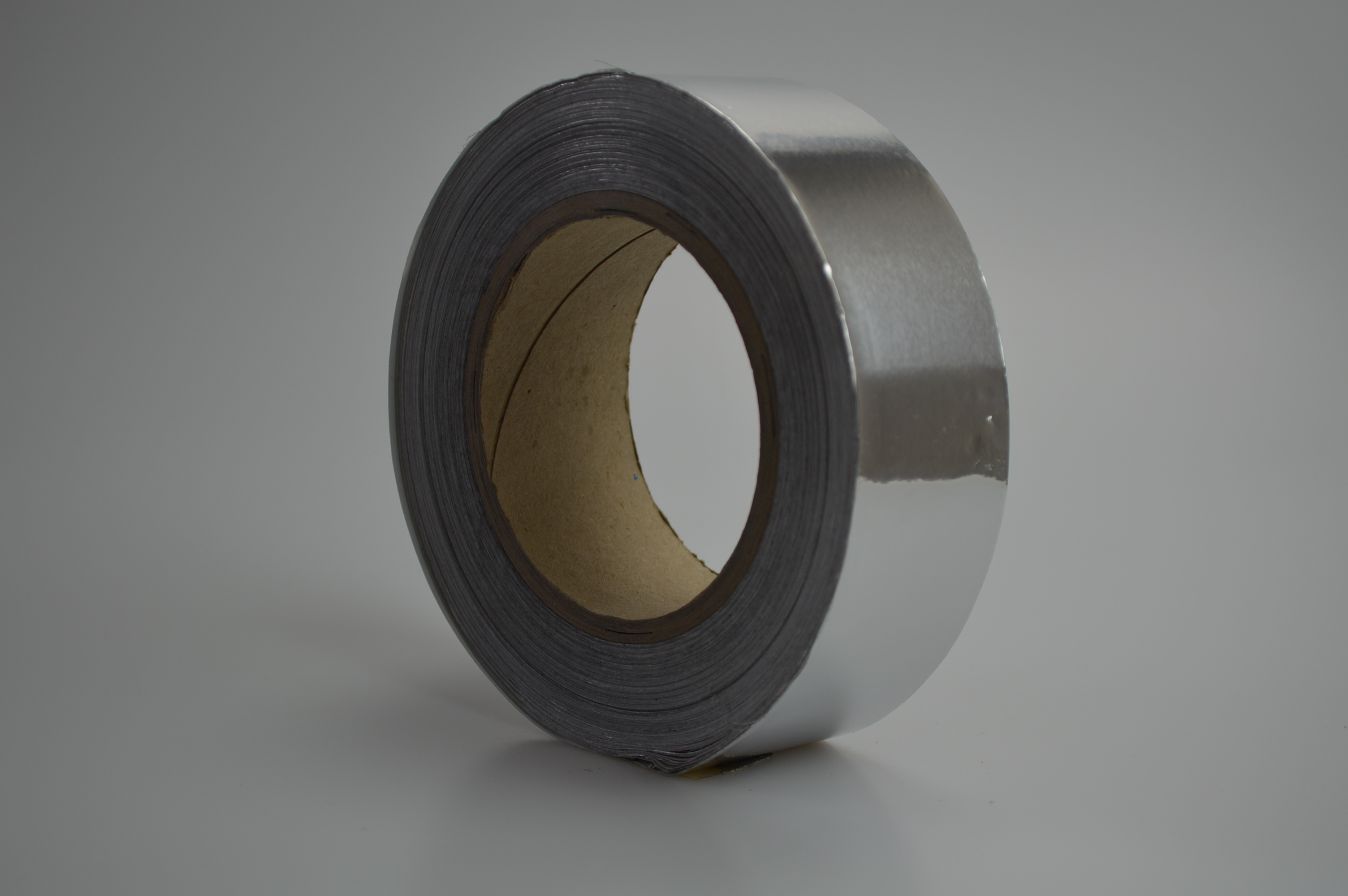 2B Rein-Aluminiumklebeband 56µm dick mit Acrylatkleber und Silikon-Papierabdeckung